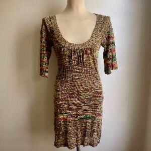 Guess Jeans Gold
Bodycon Knit Dress Medium Rasta Red
Yellow Green